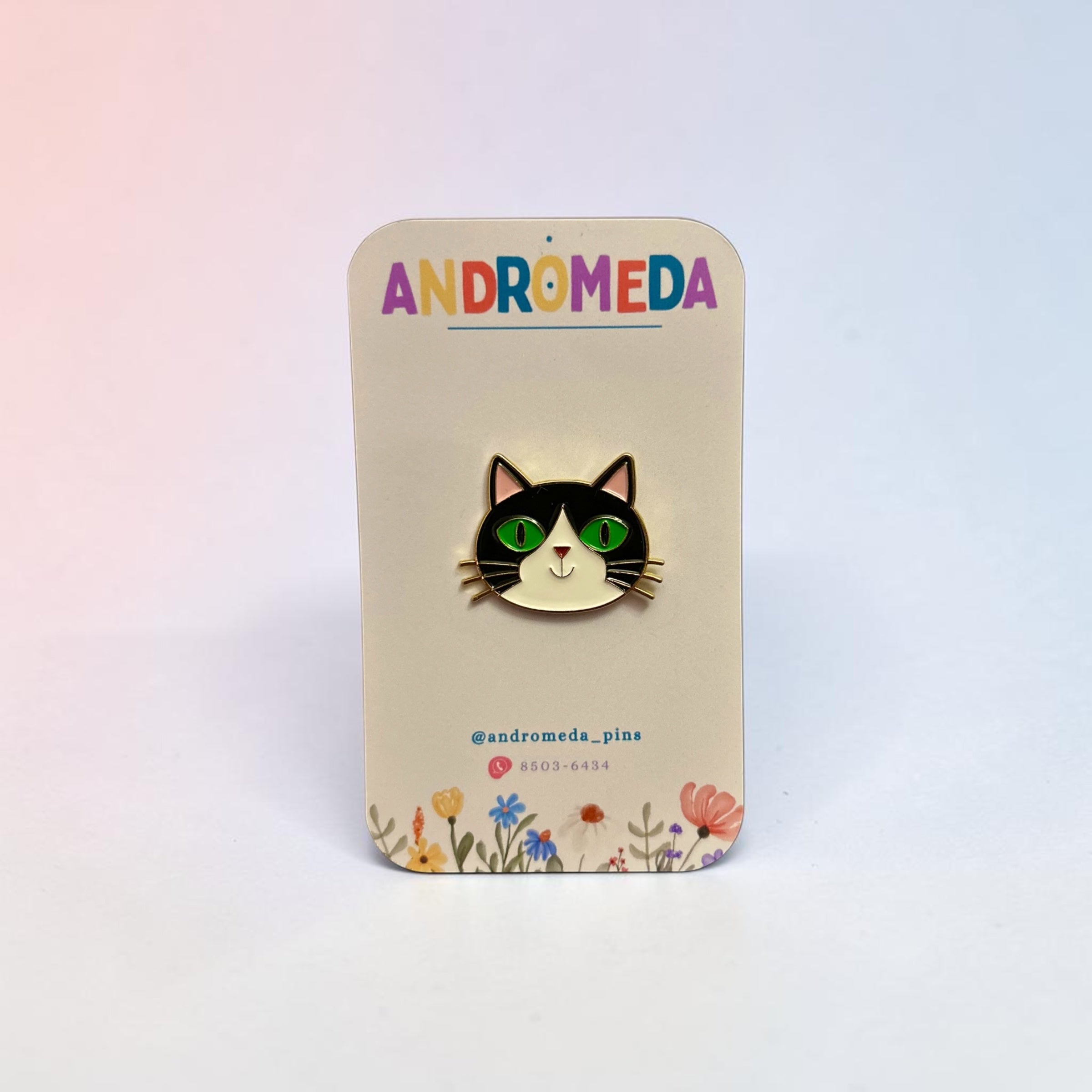 Pin Gato - Ojos verdes