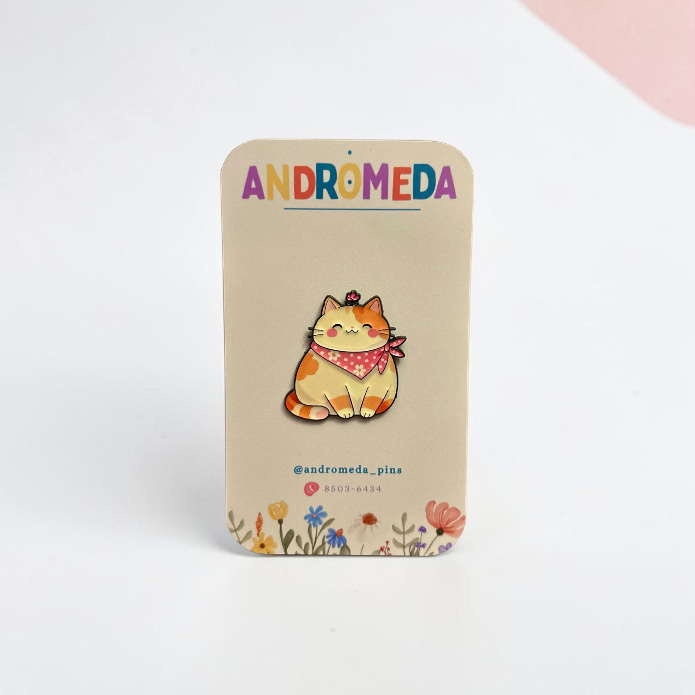 Pin Gato - Bandana Rosa