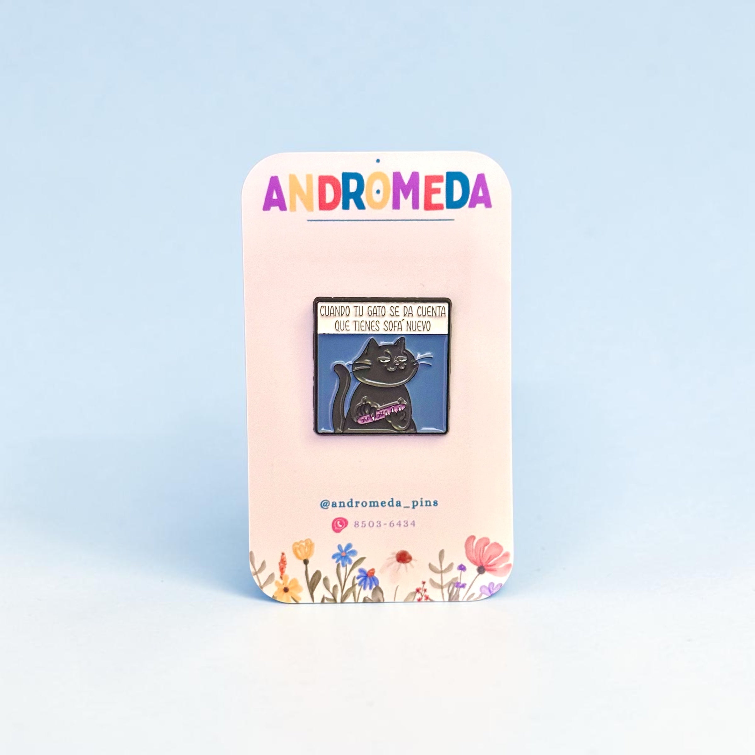 Pin Gato - Limando uñas